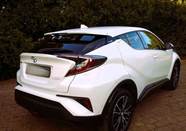 Toyota C-HR cena 85999 przebieg: 21000, rok produkcji 2016 z Bolesławiec małe 497